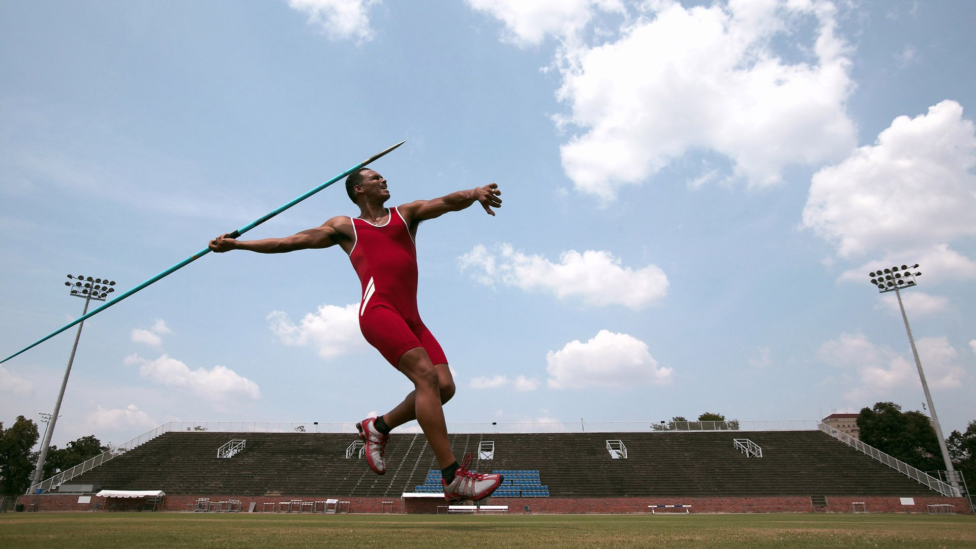 英超争冠白热化，各豪门竞相发力